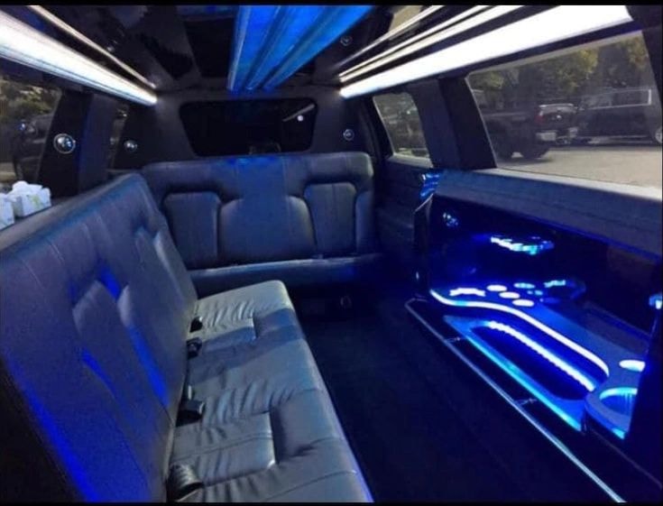 B&B Limousine interior